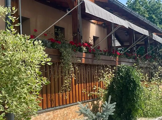 Hospudka Na Konci Sveta Πανσιόν 4*